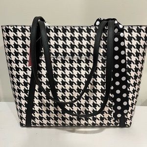 Kate Spade Large Cara Tote in Houndstooth